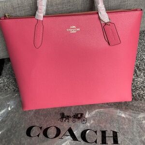 COACH XGRAIN ZIP TOTE NEW WITH TAGS!